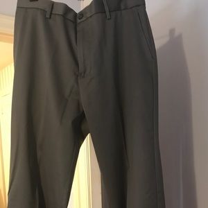 Men’s Gray Khaki Dockers Pants
